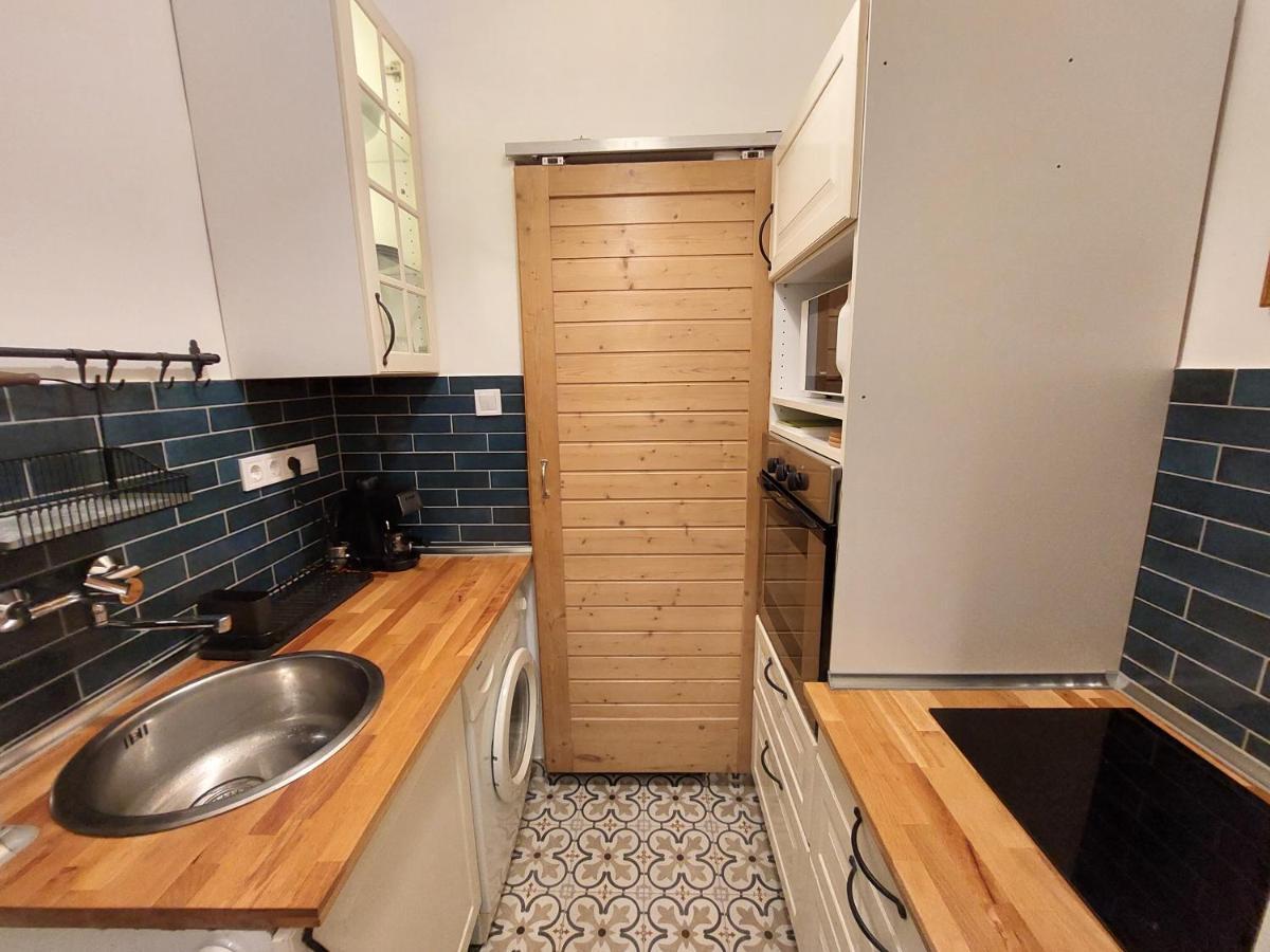 Quiet Apartment Near Buda Castle Будапеща Екстериор снимка