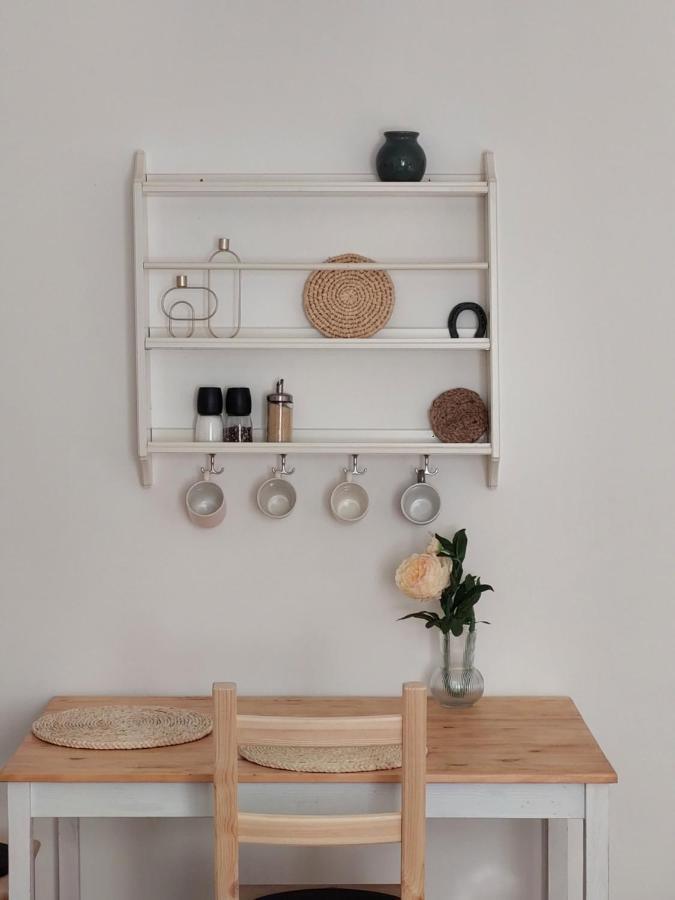Quiet Apartment Near Buda Castle Будапеща Екстериор снимка